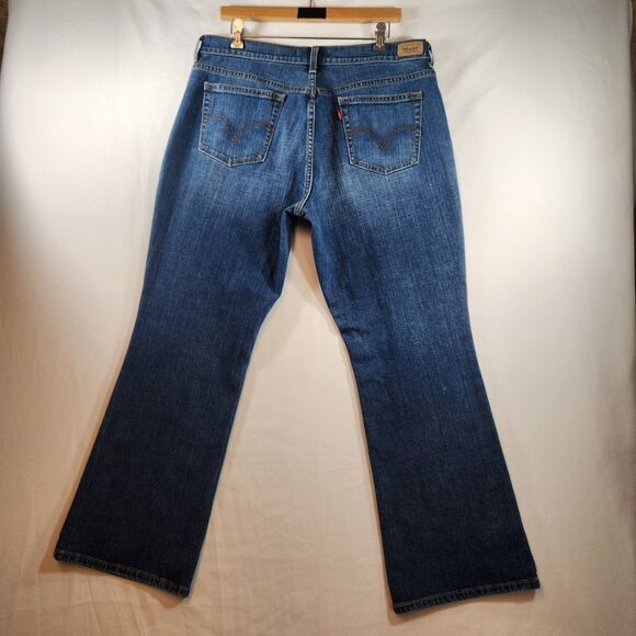 Levis 515 Women’s Jeans Size 16 Short Boot Cut Med Wash Denim Cotton Blend - Picture 4 of 16